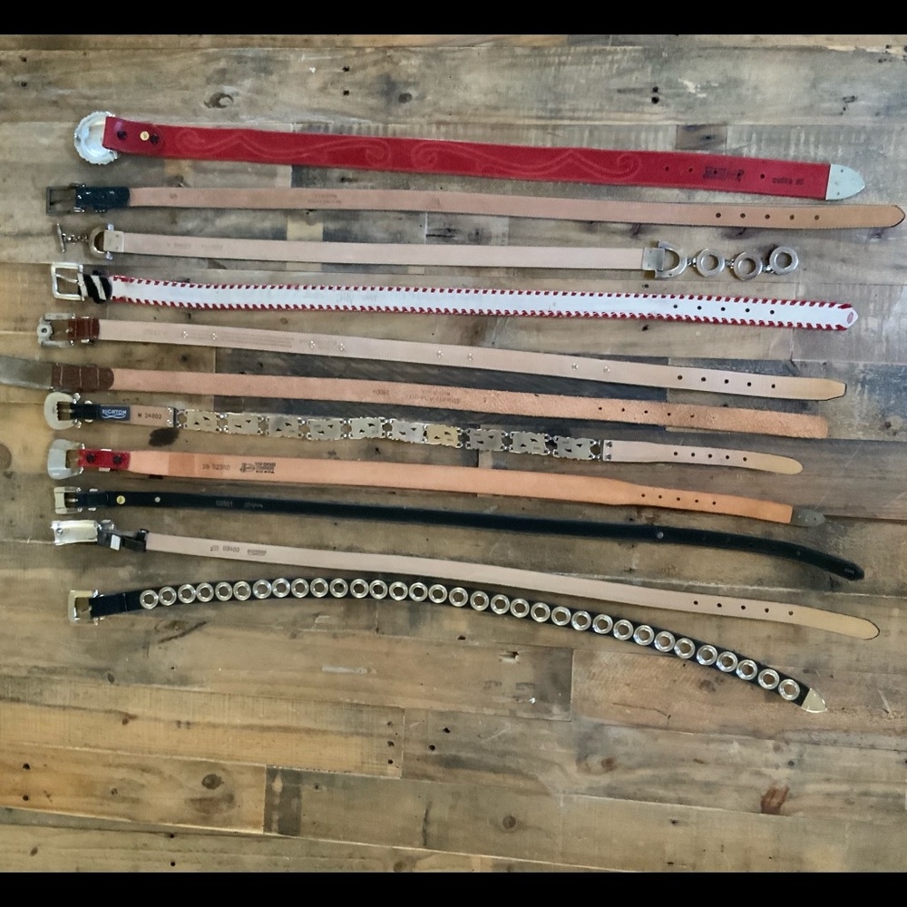 Assorted leather belts - Picture 3 of 4